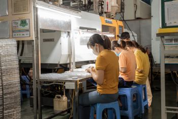 Danh sách máy ép nhựa 100 -220 tấn