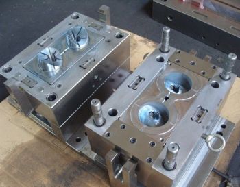 Công ty chế tạo khuôn mẫu tại Việt Nam uy tín, giá tốt Halo Mold Tech